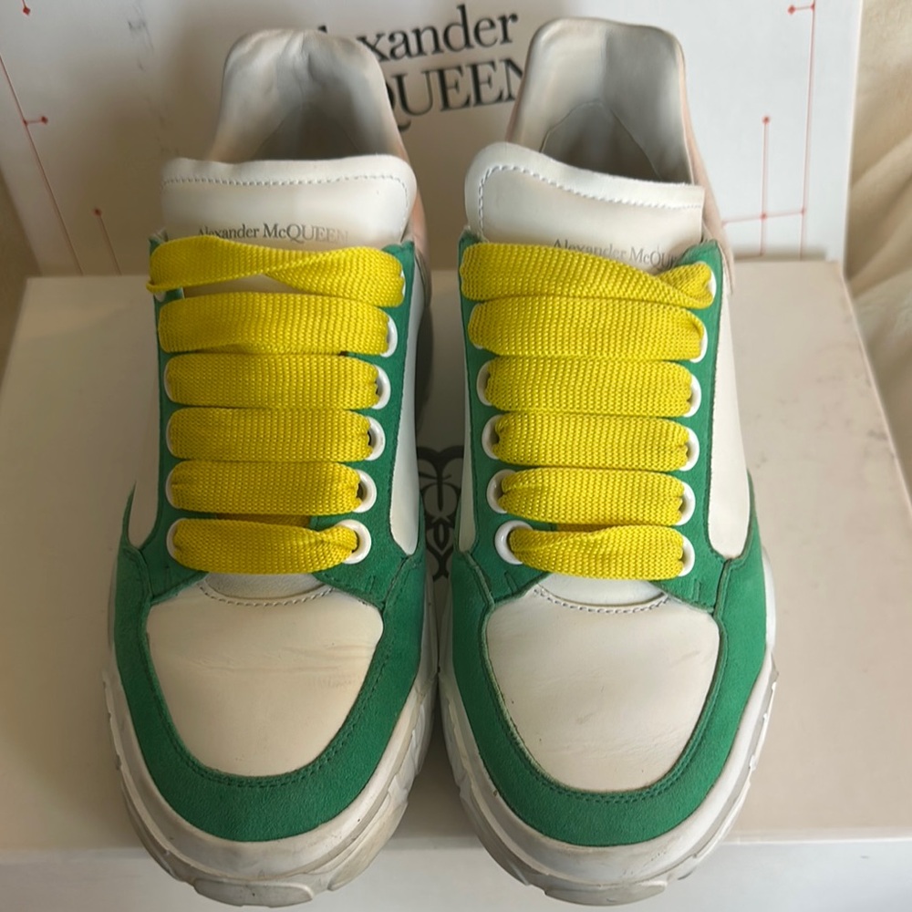 Alexander McQueen Green and Cream Sneakers with Yellow Laces - Picture 4 of 5